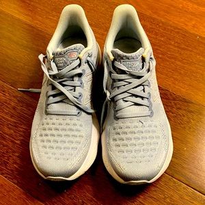 Women’s New Balance 1080 v12